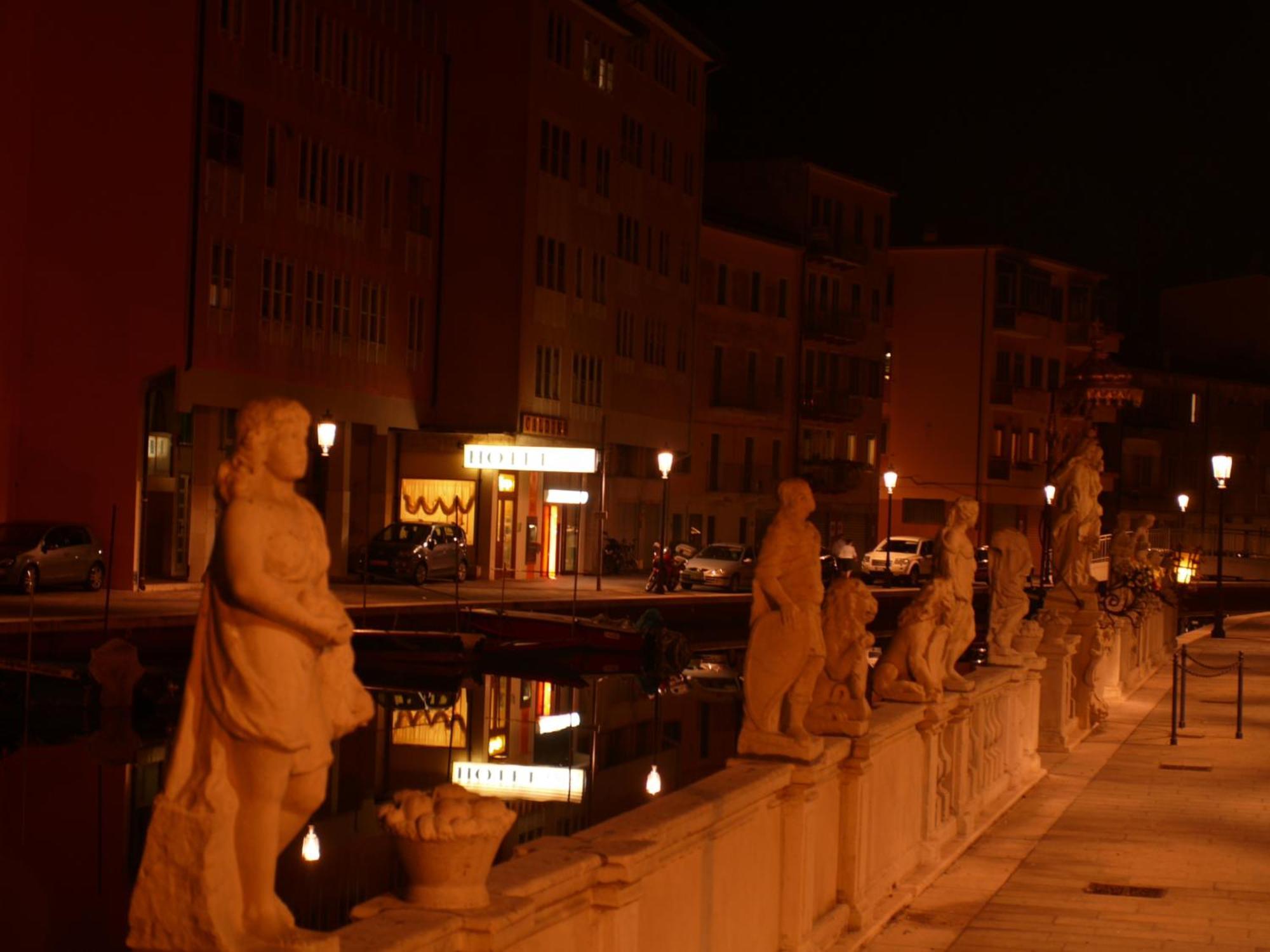 Hotel Caldin'S Chioggia Exterior foto